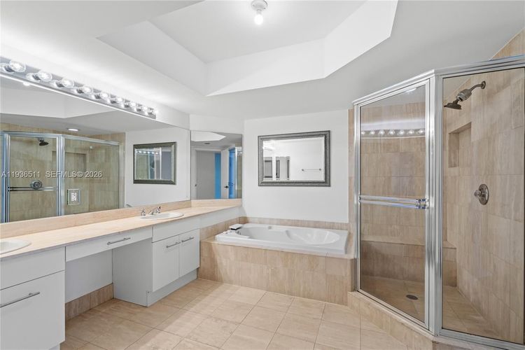 North Tower at The Point #3001 image #23