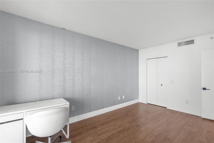 North Tower at The Point #3001 image #38