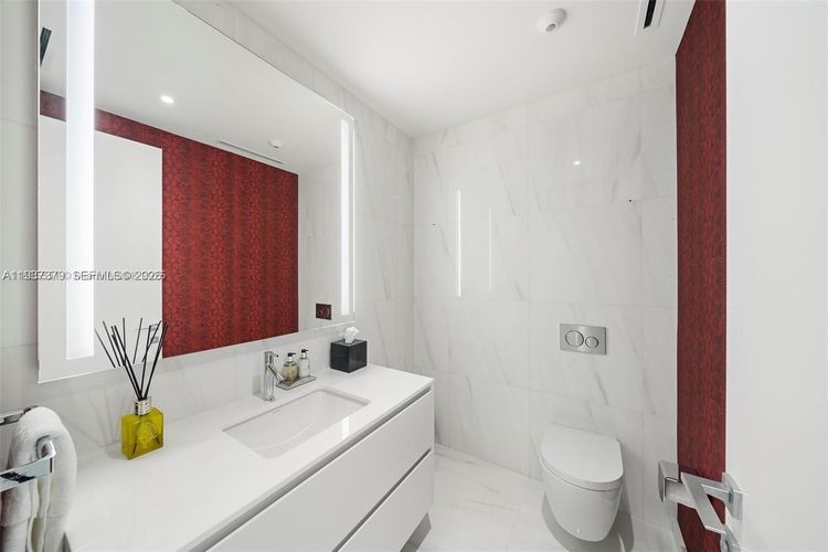 Aston Martin Residences #2703 image #9