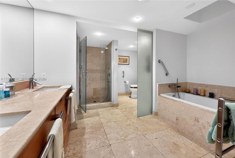 Key Colony IV Botanica #338 image #15