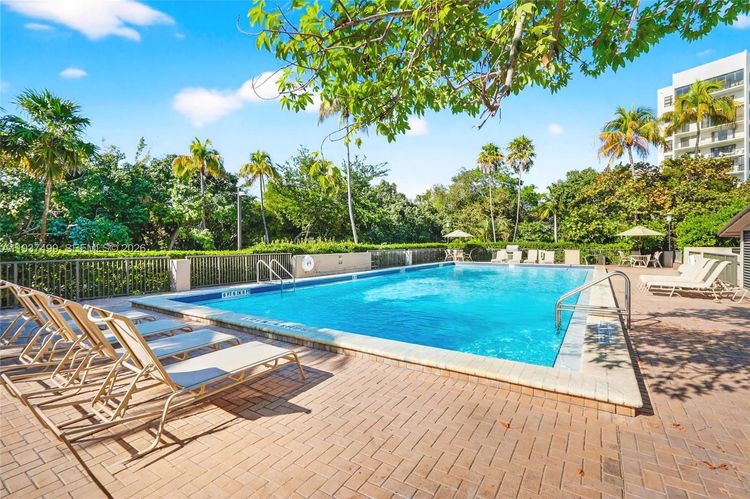 Key Colony IV Botanica #338 image #24