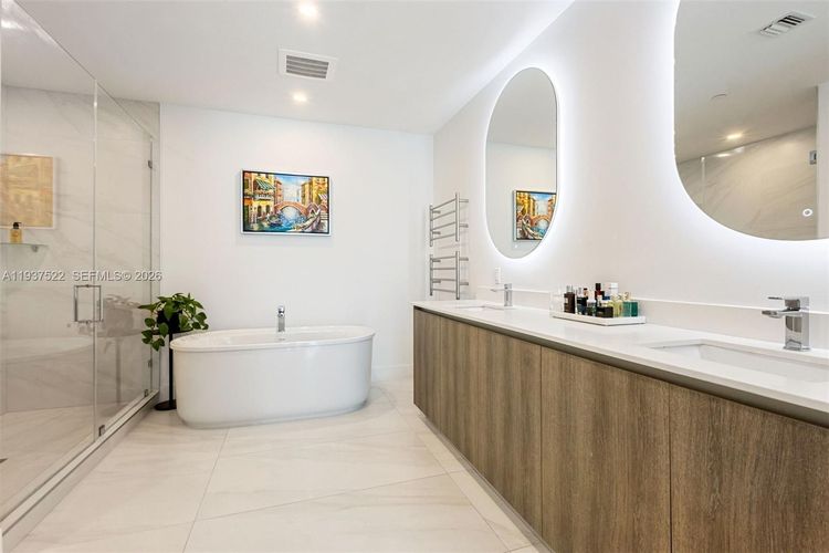 Aurora #905 image #16