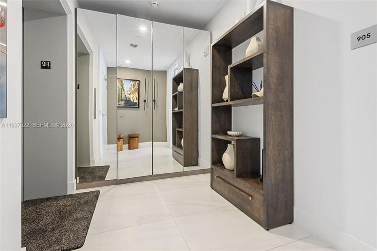 Aurora #905 image #9