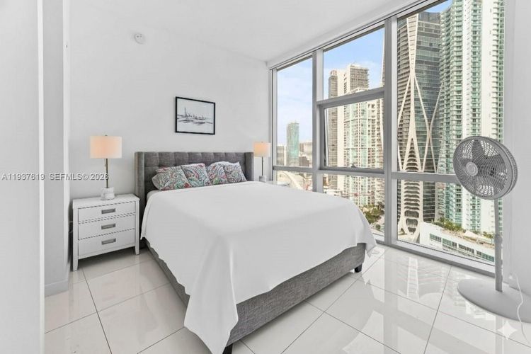 Paramount Miami Worldcenter #2601 image #11