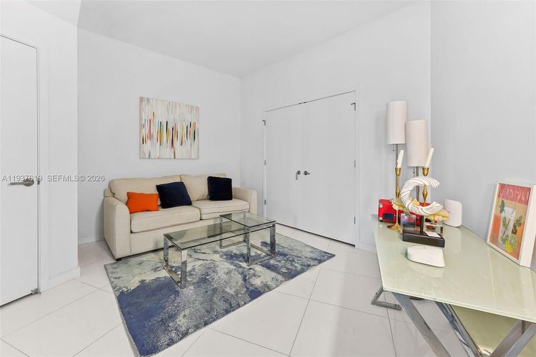 Paramount Miami Worldcenter #2601 image #14