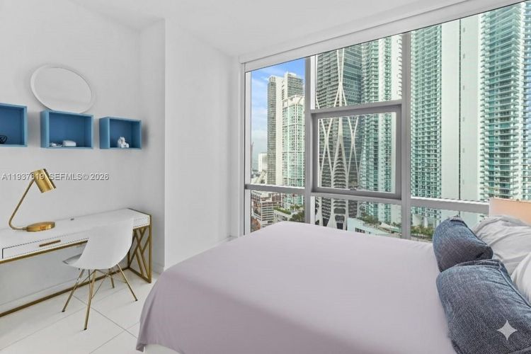 Paramount Miami Worldcenter #2601 image #24