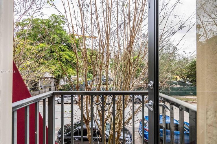 Majorca 300 #TH-102 image #19