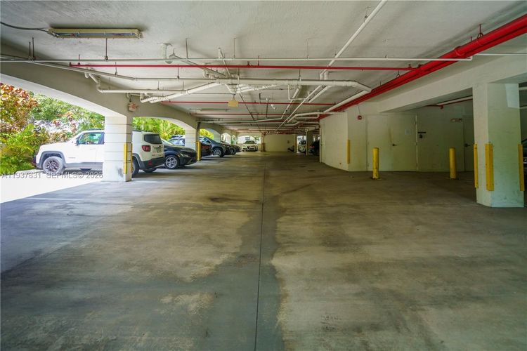 Majorca 300 #TH-102 image #32