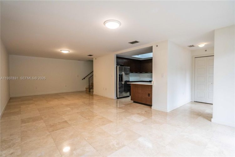 Majorca 300 #TH-102 image #7