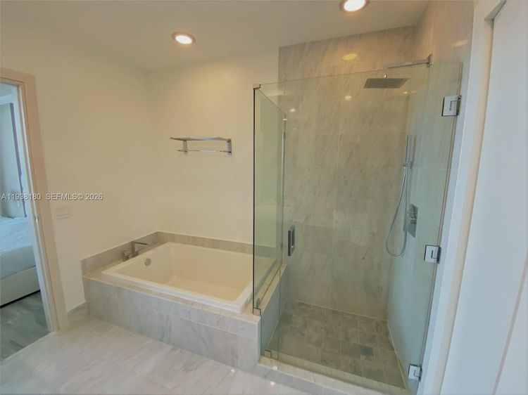 SLS Lux Brickell #5410 image #22