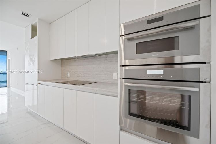 Aria Reserve South Tower #2105 image #13