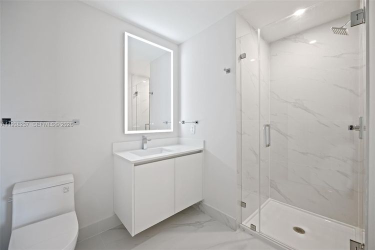 Aria Reserve South Tower #2105 image #25