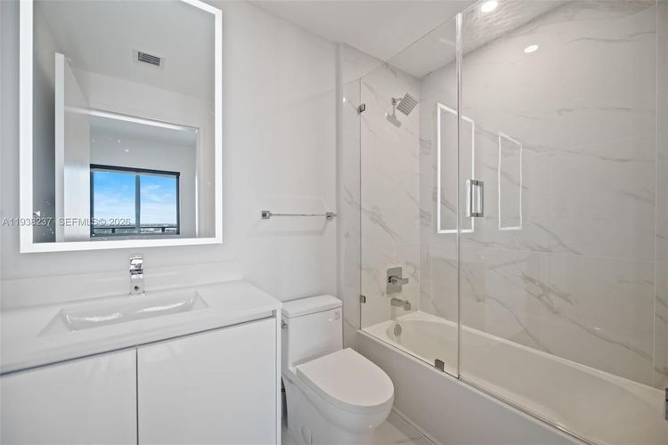 Aria Reserve South Tower #2105 image #28