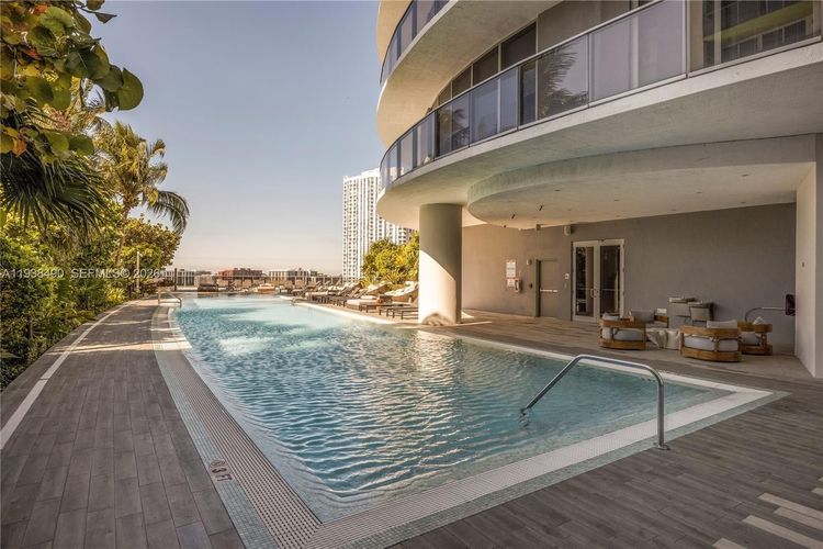 Aria on the Bay #1511 image #31