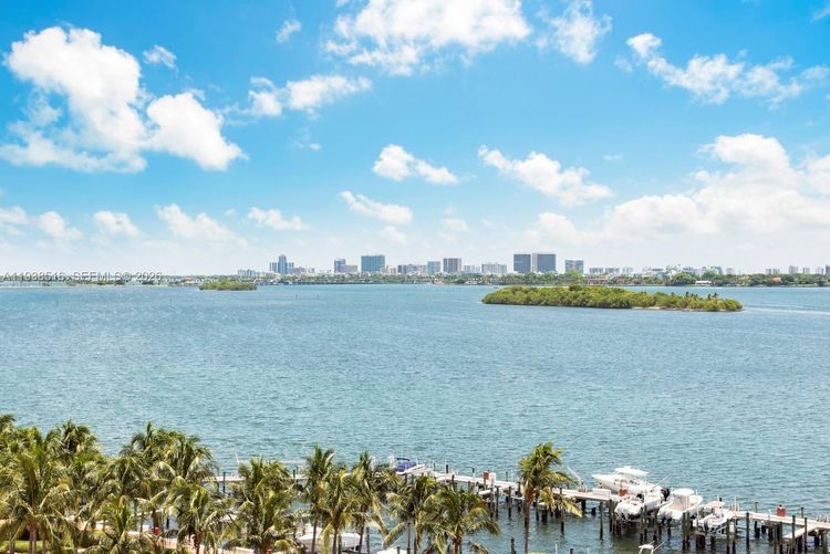 Towers of Quayside Condo #4 #1005 image #25