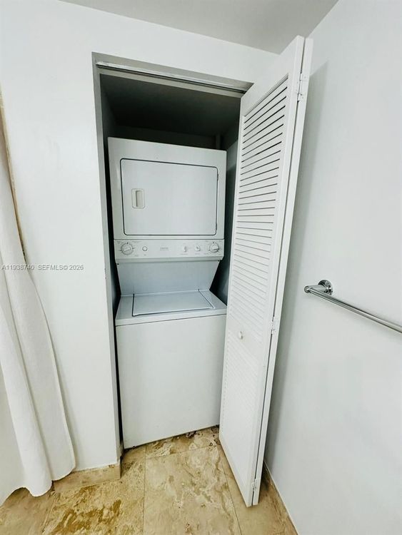 Brickell on the River South #1512 image #10