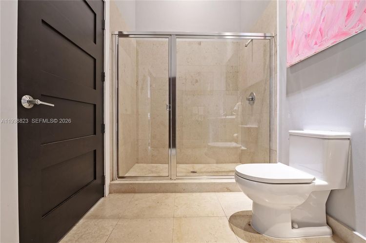 Icon Brickell II #2204 image #16