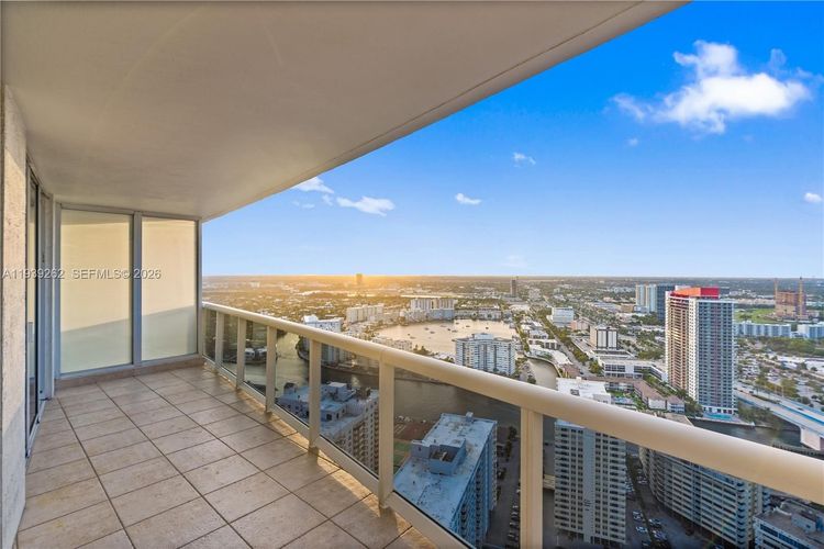 The Beach Club I #4109 image #27