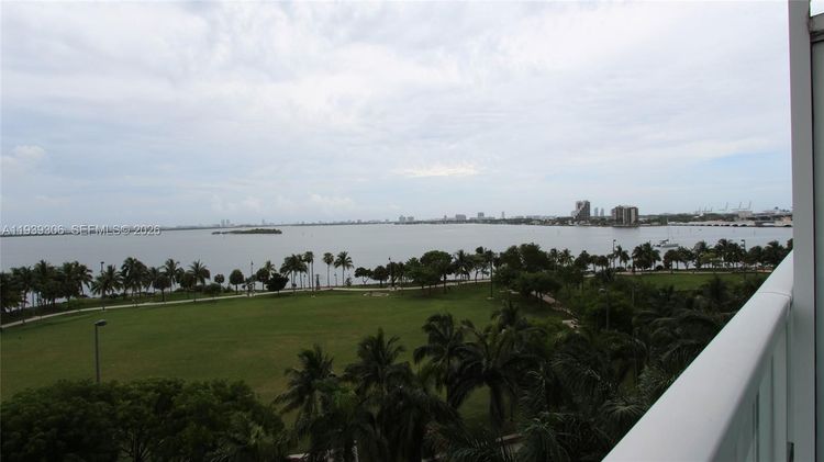 Quantum on the Bay #804 image #9