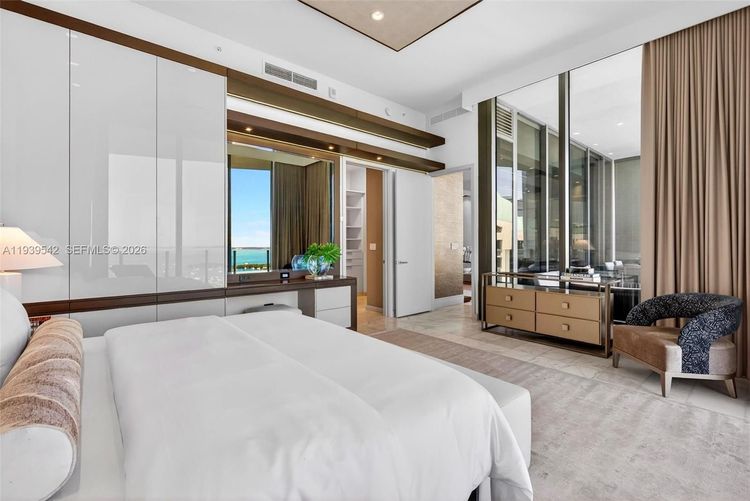 Two Park Grove #19B image #20