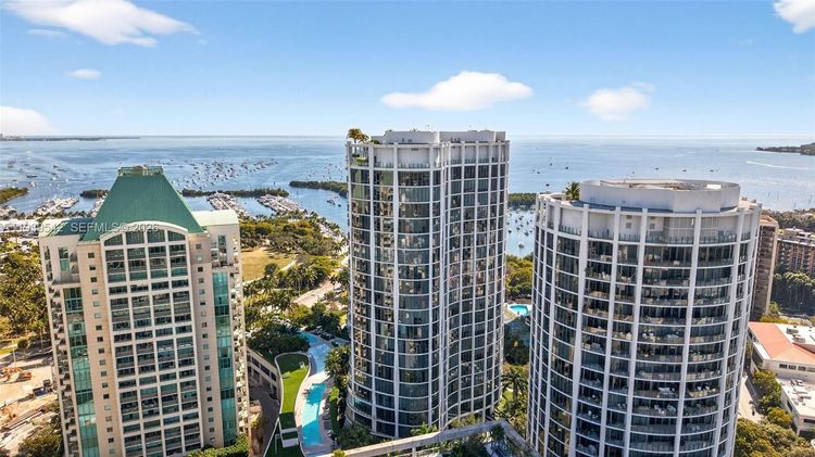 Two Park Grove #19B image #36