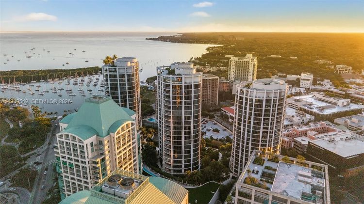 Two Park Grove #19B image #42