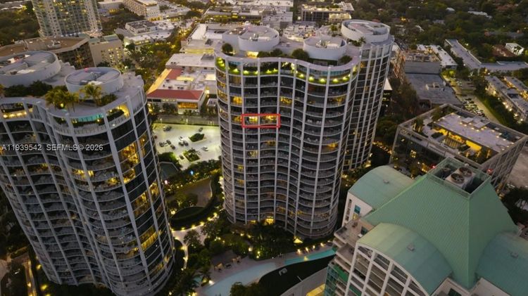 Two Park Grove #19B image #43