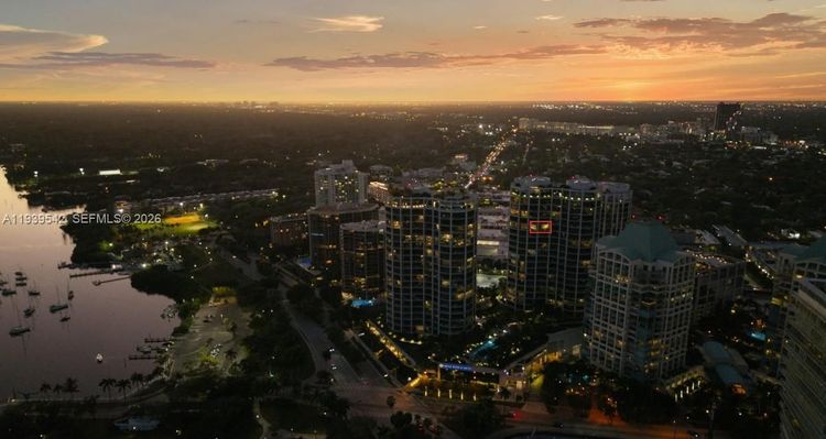 Two Park Grove #19B image #45