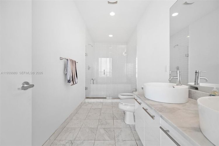 Marina Blue #5002 image #19