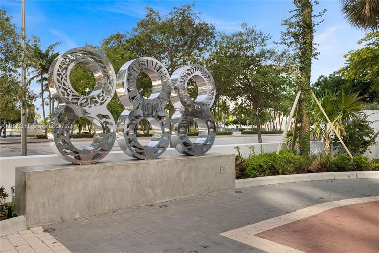 Marina Blue #5002 image #30