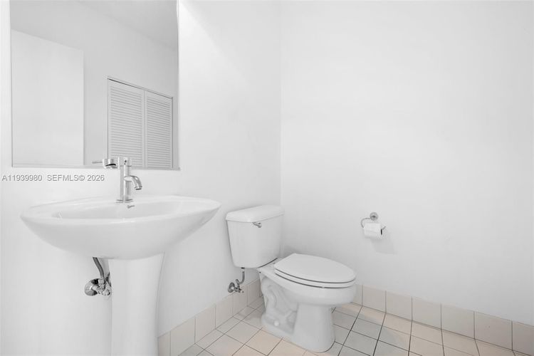 Marina Blue #5002 image #7