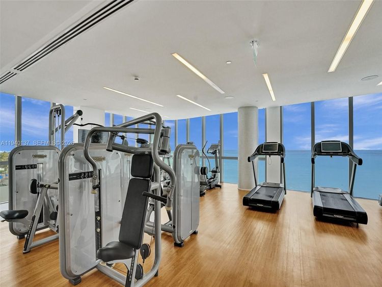 Chateau Beach Residences #2502 image #36