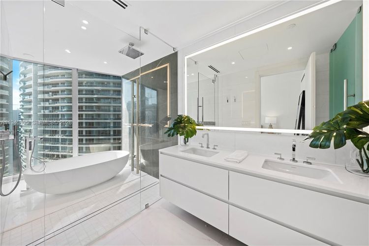 Aston Martin Residences #3407 image #19