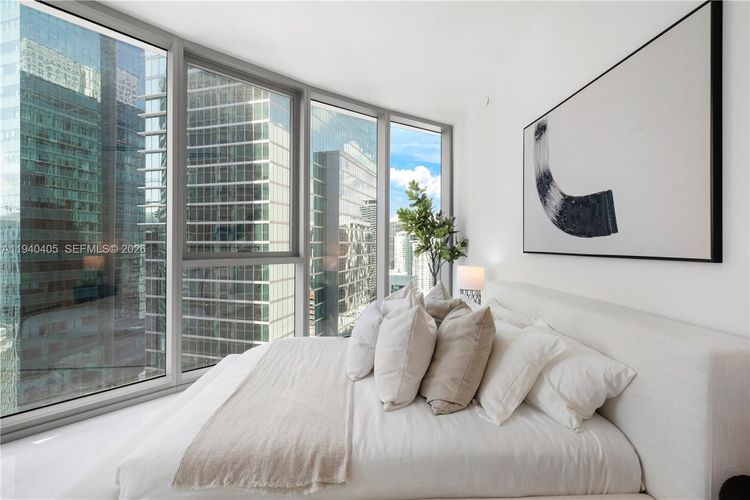 Aston Martin Residences #3407 image #21