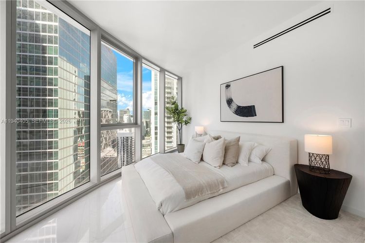 Aston Martin Residences #3407 image #23