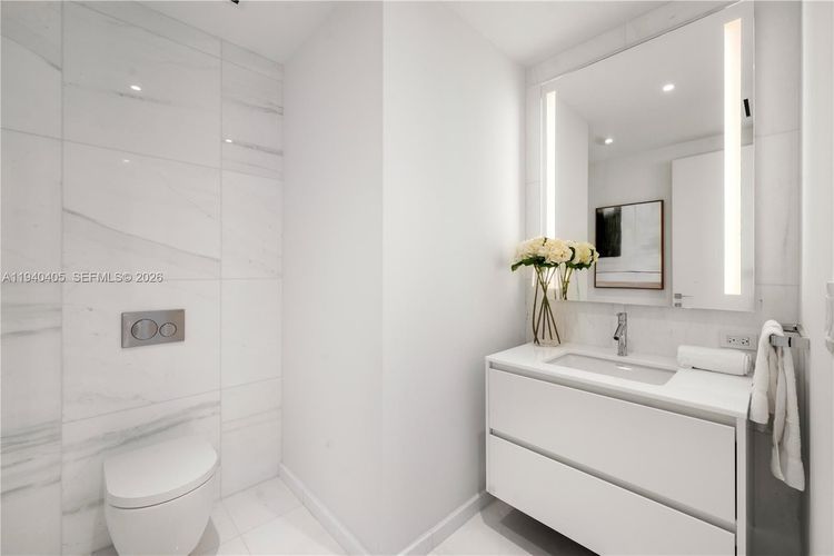 Aston Martin Residences #3407 image #29