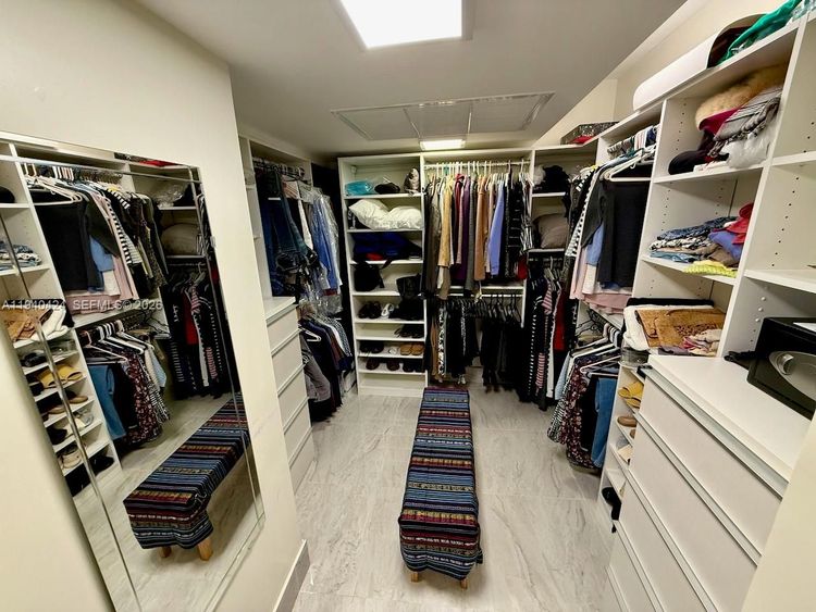 King Cole #822 image #19