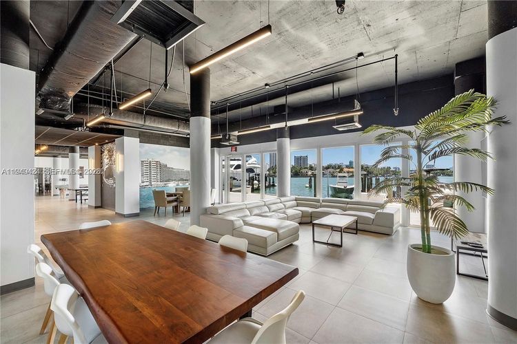 King Cole #822 image #42