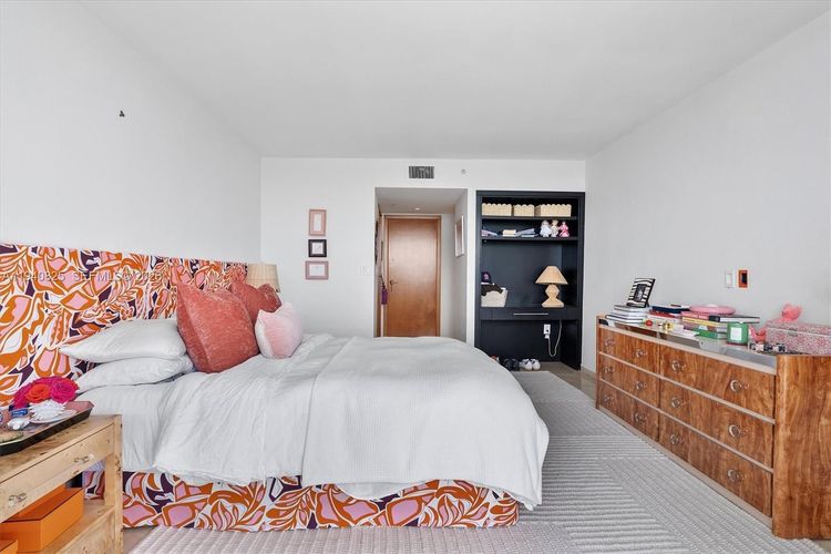 Sunset Harbour South #1710 image #17