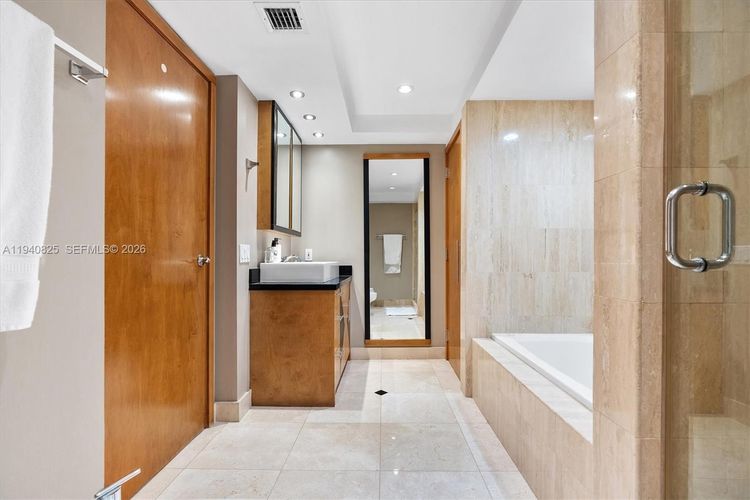 Sunset Harbour South #1710 image #18