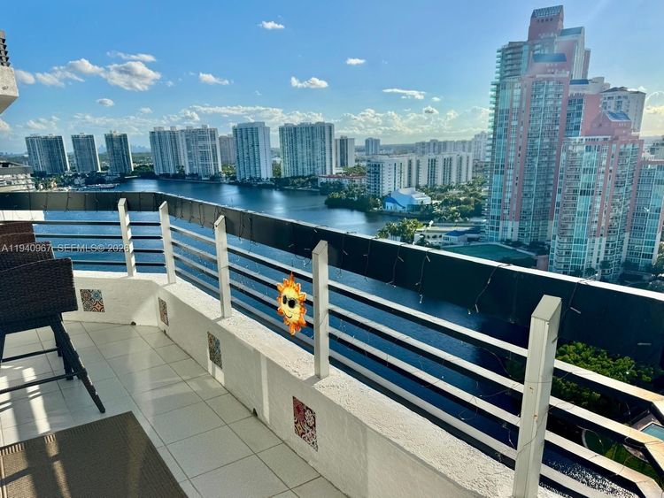 Mystic Pointe 500 #2403 image #16