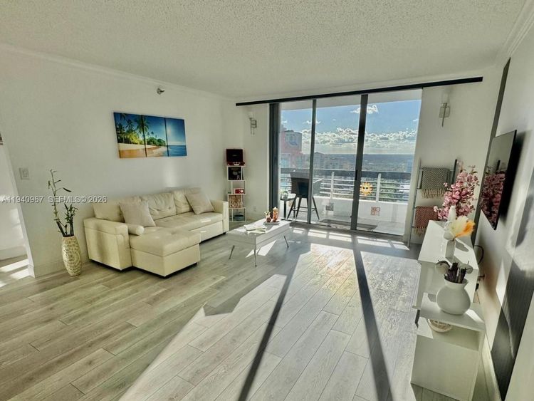 Mystic Pointe 500 #2403 image #6