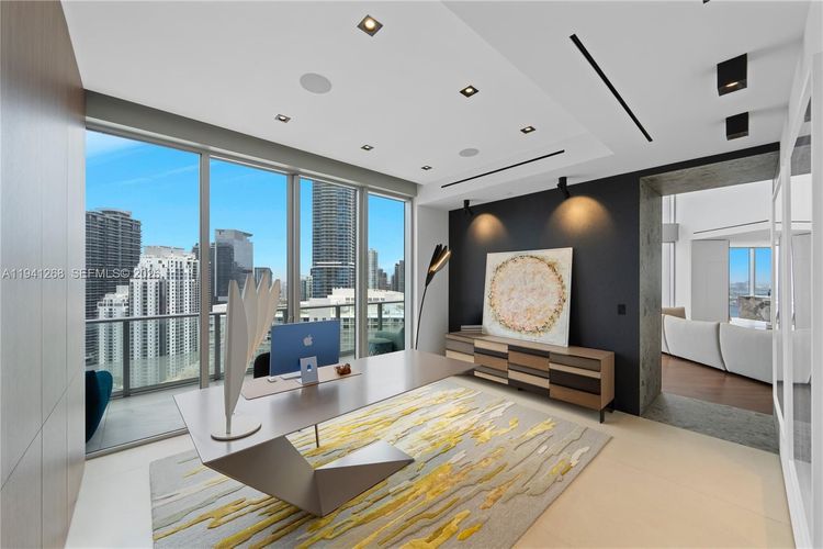 Brickell House #4401 image #10
