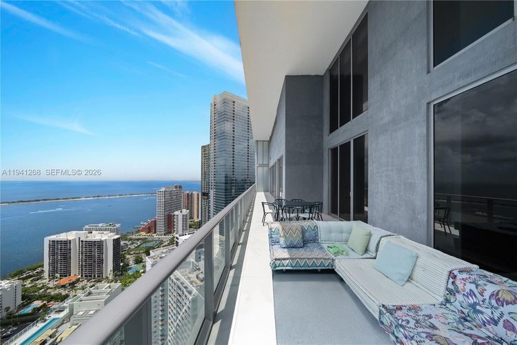 Brickell House #4401 image #17