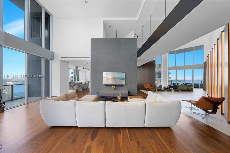 Brickell House #4401 image #29