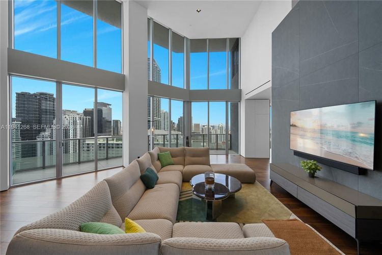 Brickell House #4401 image #30