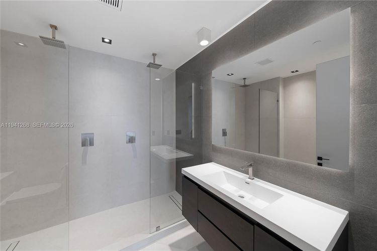 Brickell House #4401 image #54