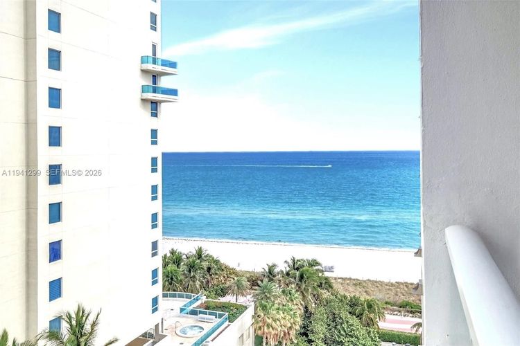 Carriage Club North #1224 image #12