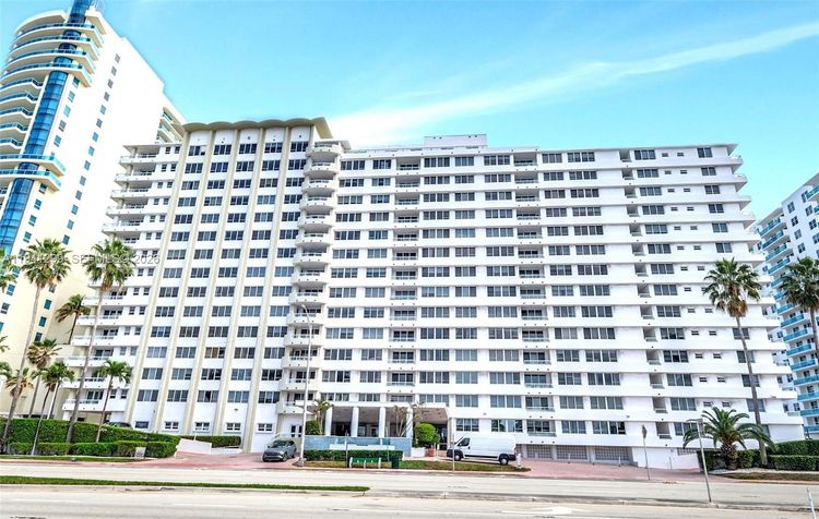 Carriage Club North #1224 image #53