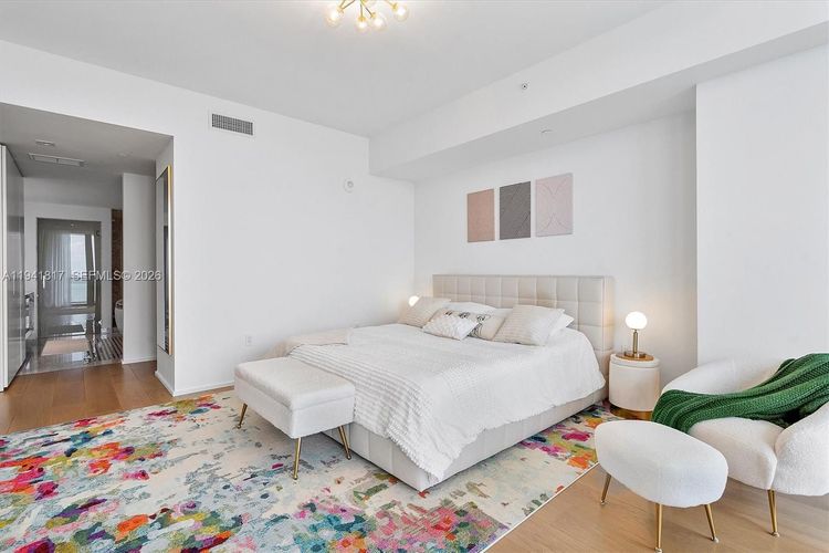 Elysee Miami #2001 image #16